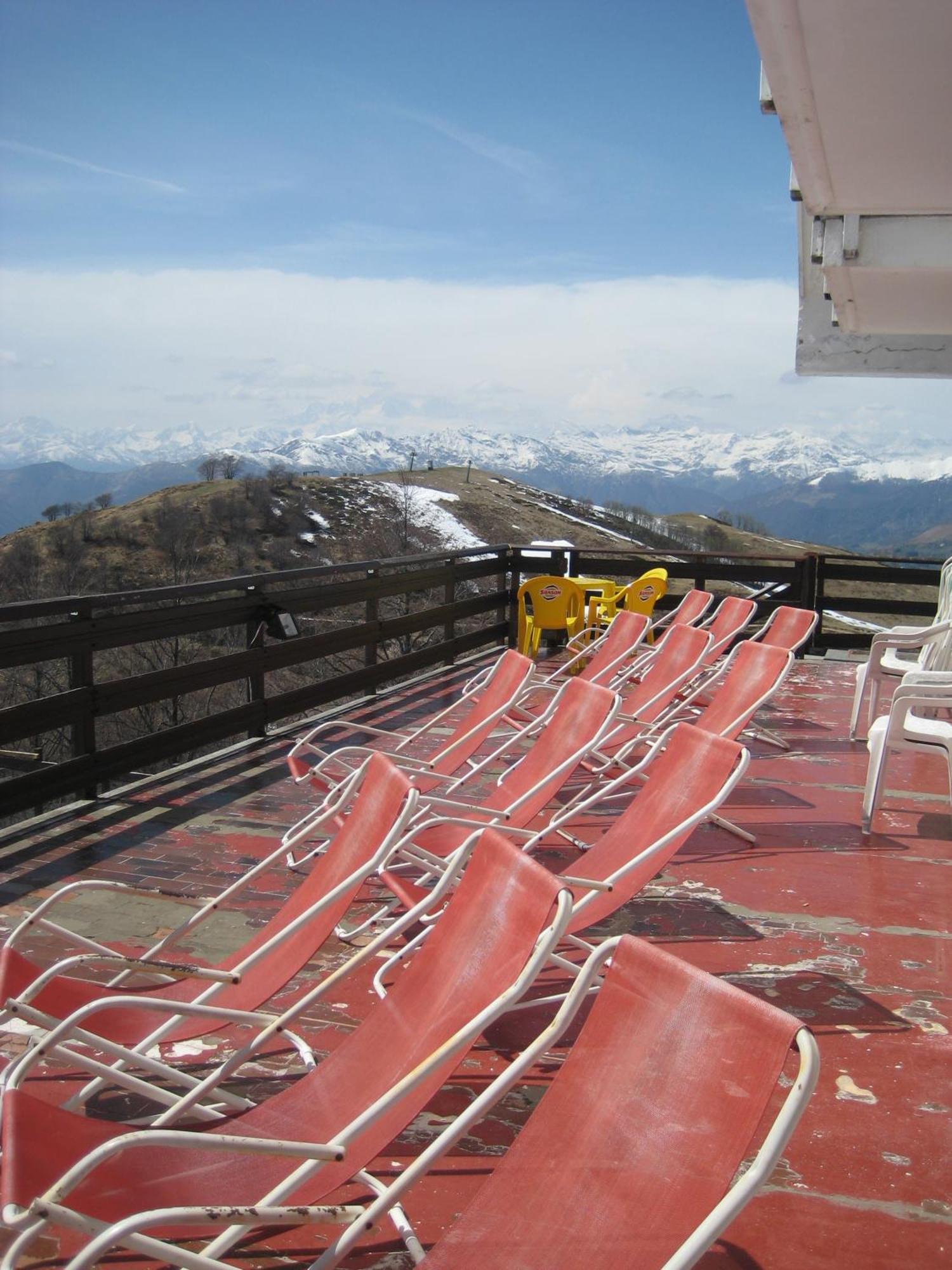 Albergo Casa Della Neve Stresa Bagian luar foto