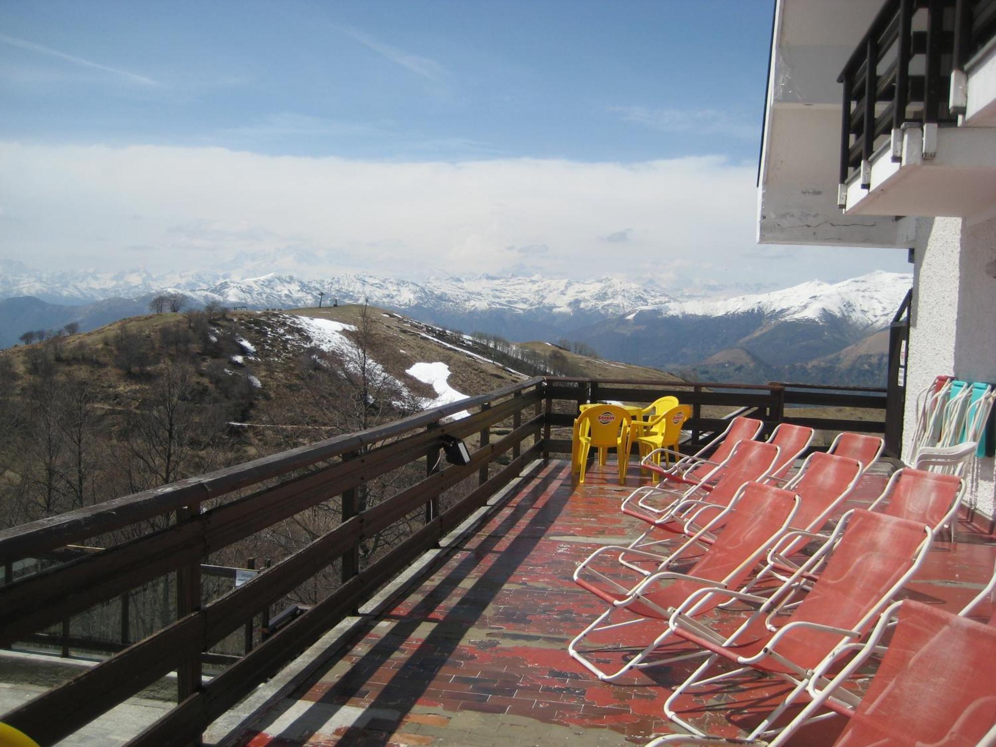 Albergo Casa Della Neve Stresa Bagian luar foto