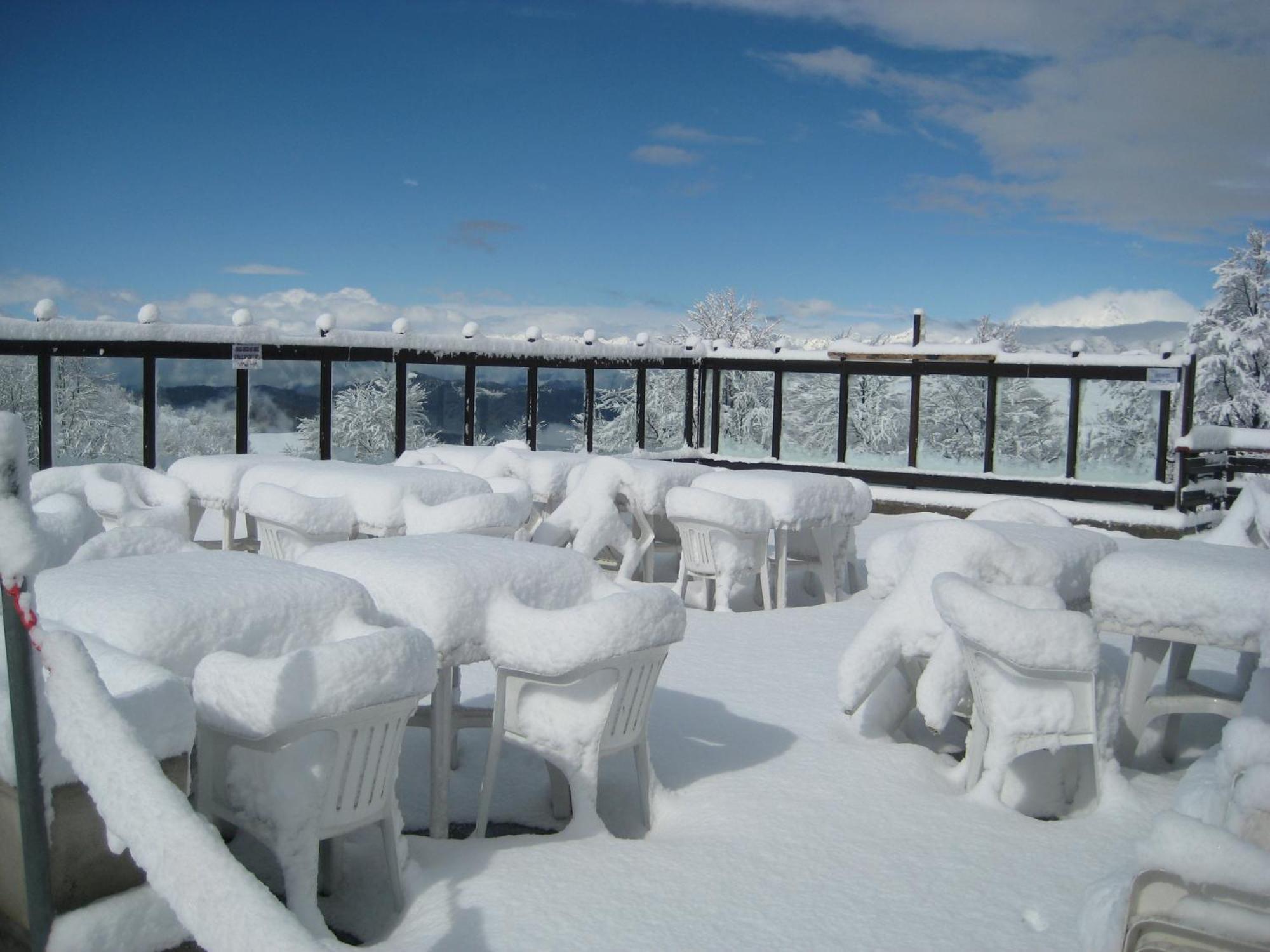 Albergo Casa Della Neve Stresa Bagian luar foto